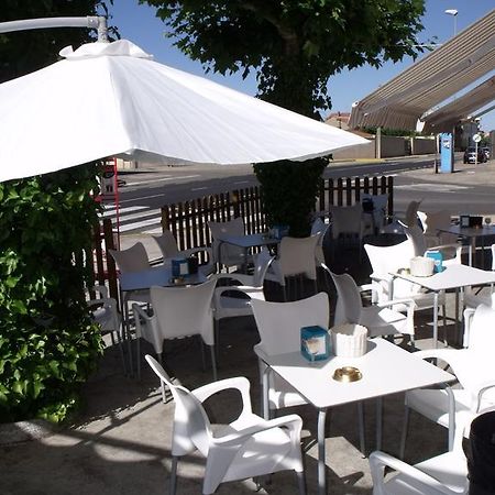 Hostal Salones Victoria Santa Marina del Rey المظهر الخارجي الصورة