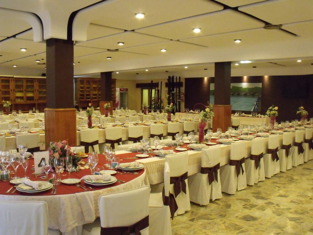 Hostal Salones Victoria Santa Marina del Rey المظهر الخارجي الصورة